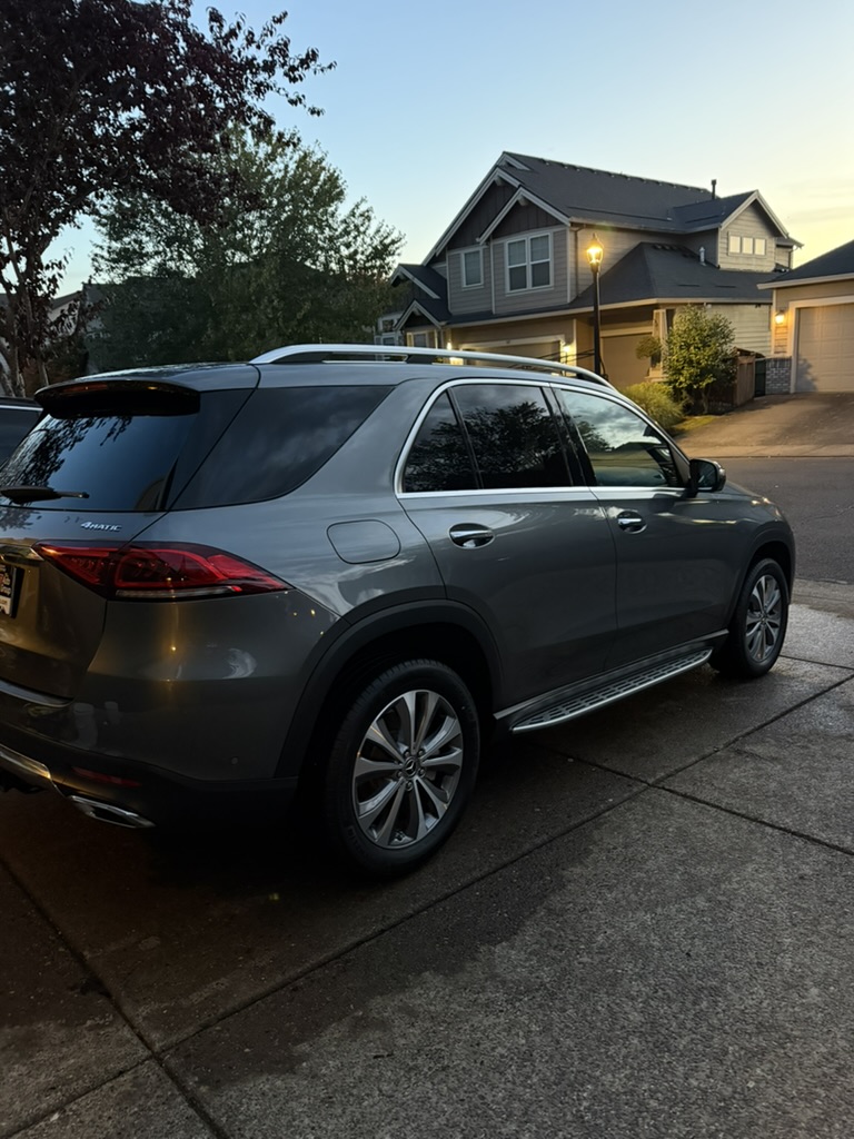 Mercedes-Benz GLE exterior